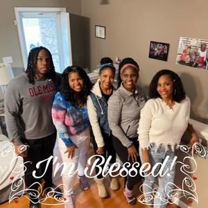 Meet your Posher, Rose